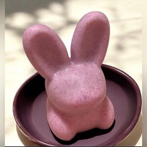 Vanilla coconut shimmer soap handmade Pink Bunny 4x2in 7oz shea butter based